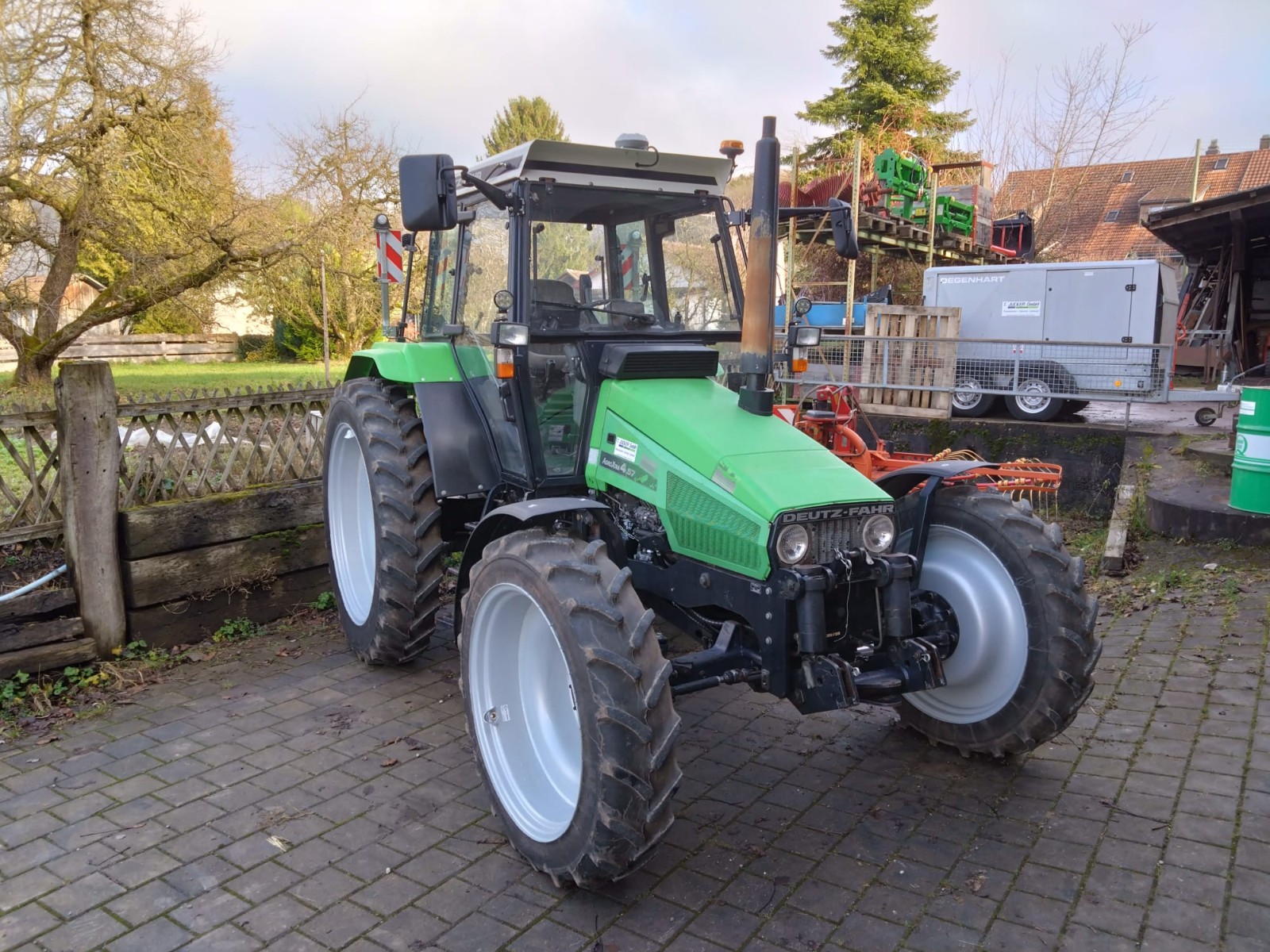 whatsapp image 2025 12 19 at 21.37.35 1